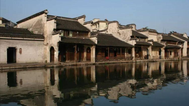 身份证到期必须要去原户地办理吗游戏画面